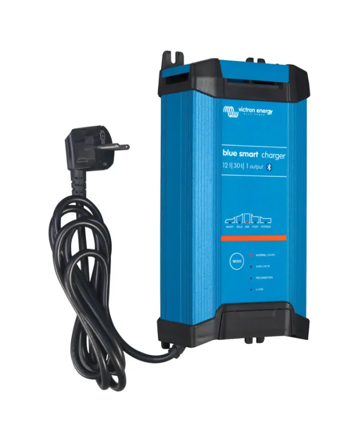 Victron Blue Smart IP22 Oplader 12/30 (1) - Bluetooth