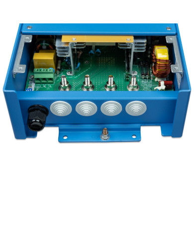 Victron Energy Centaur Lādētājs 12V/60A (3 izejas)